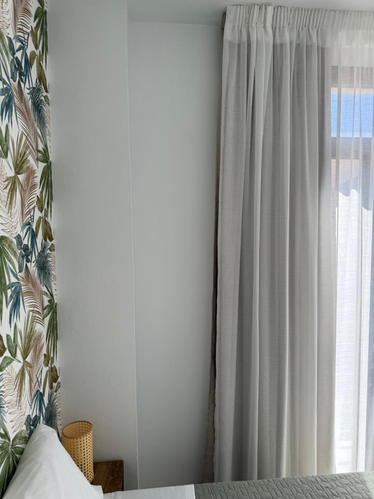 Plaza Victoria Apartments Малага Экстерьер фото